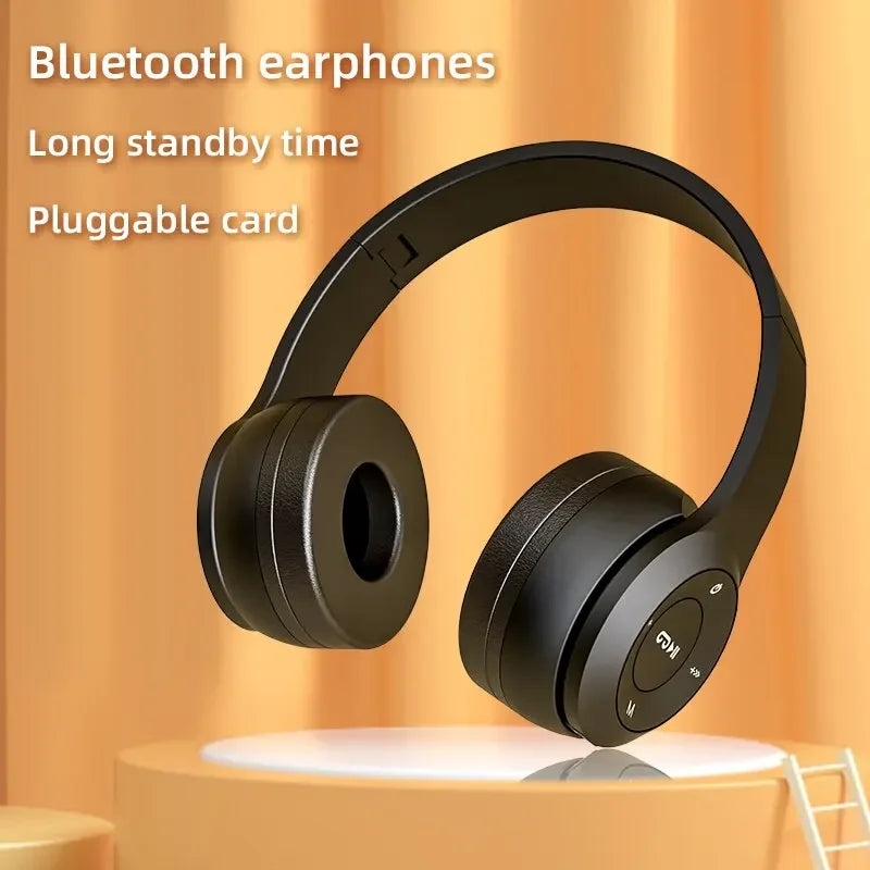 An infographic of the P47 Bluetooth earphones highlighting their long standby time and pluggable card slot for music.